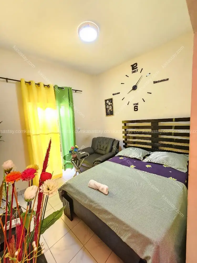 CHAMBRE MEUBLÉE DISPONIBLE À NSAM COLUMBIA 3