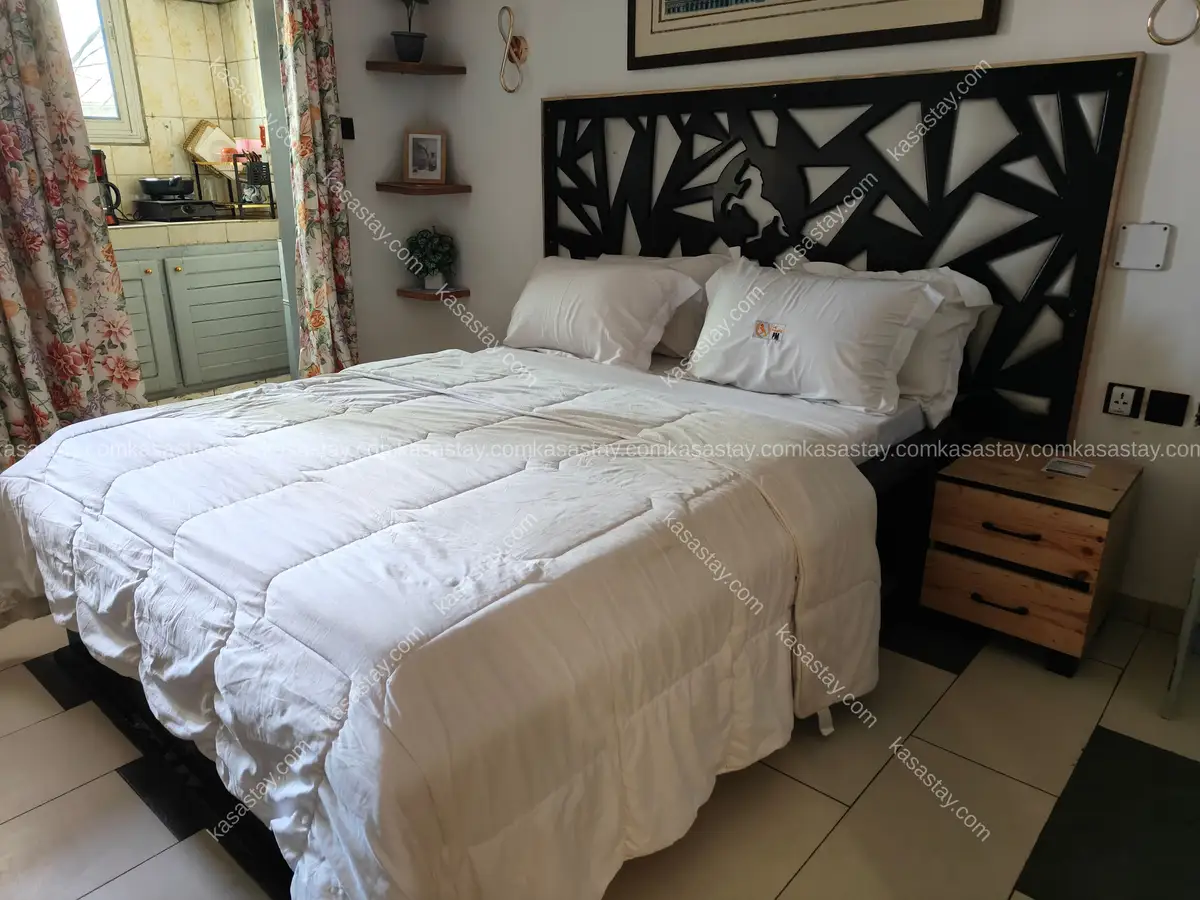 Chambre meublée entièrement équipées luxueuse a Mvogbi 0020 5