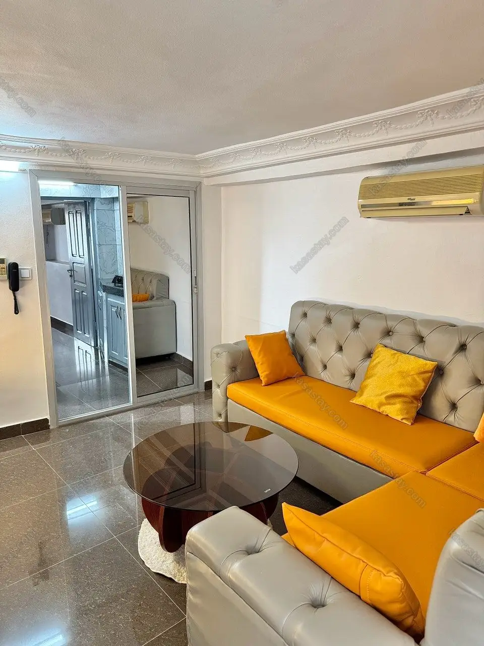 Studio in Logpom, Douala, 1 bedroom 3