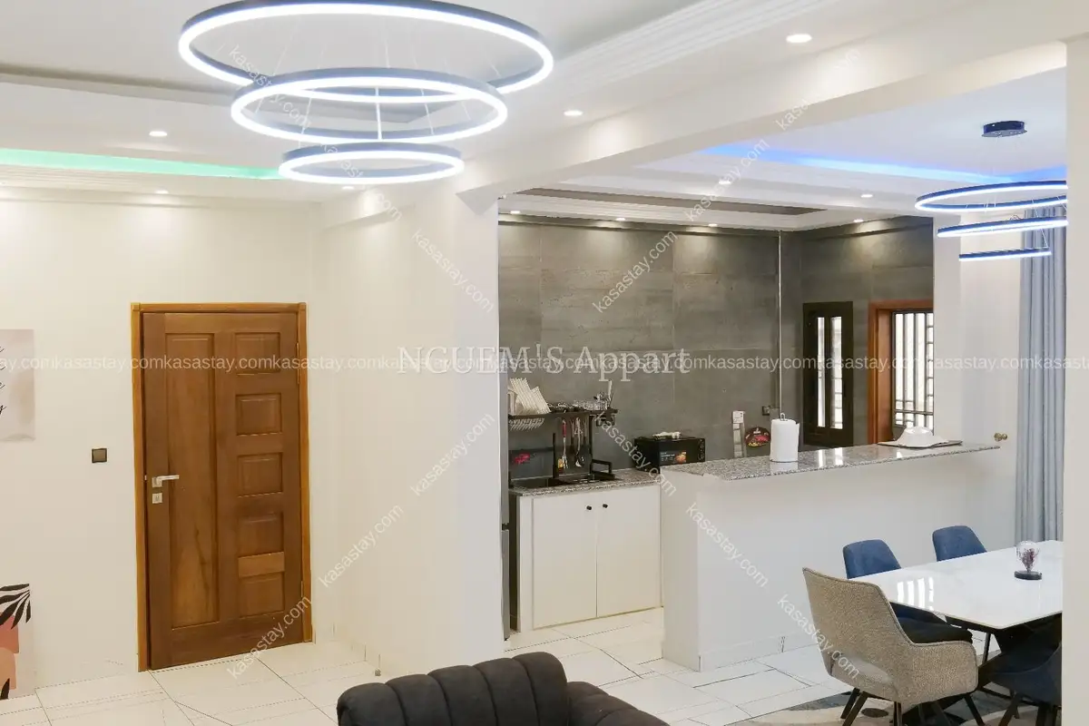 Appartement Meublé 2 Chambres avec piscine 55000 à Odza borne 10 4