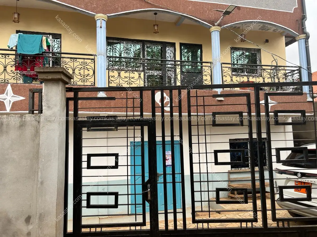 Apartment in Damas, Yaoundé, 3 bedrooms 2