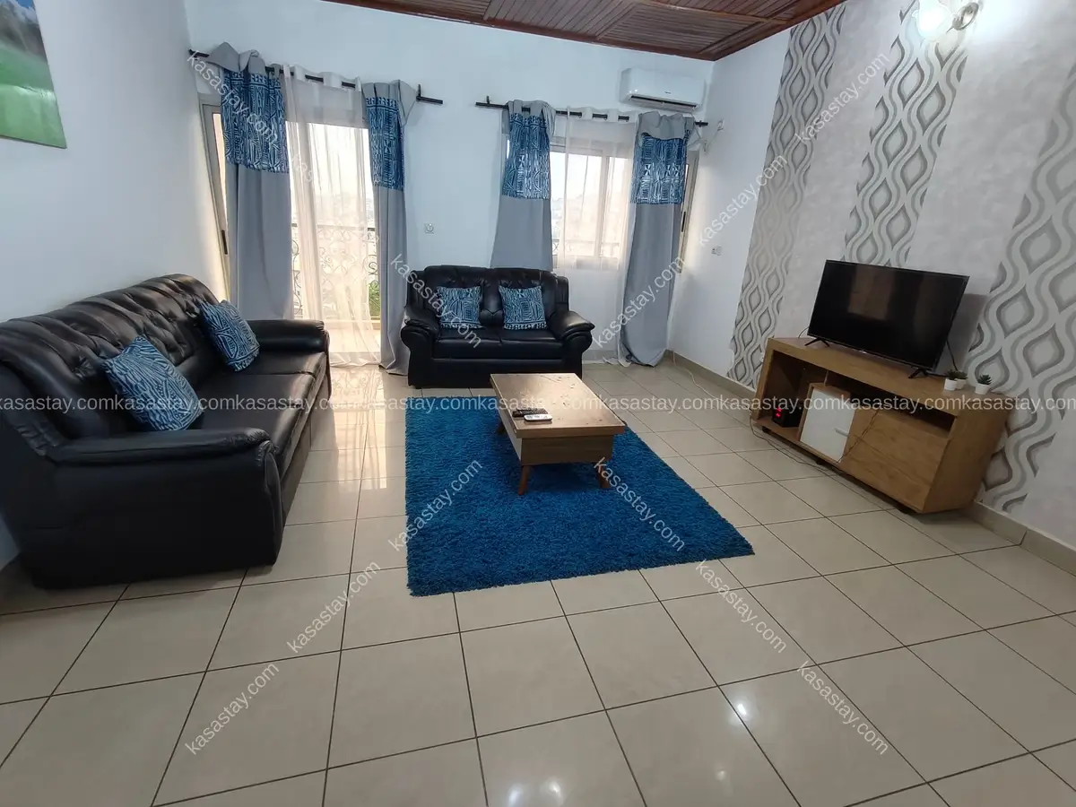 Appartement meublé 2 chambres obobogo entre ministre