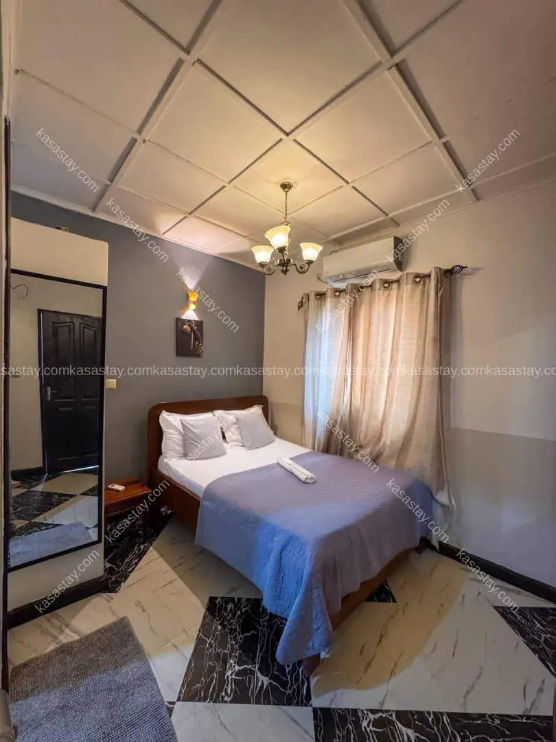 Studio in RFMM+7X Yaoundé, 1 bedroom 5