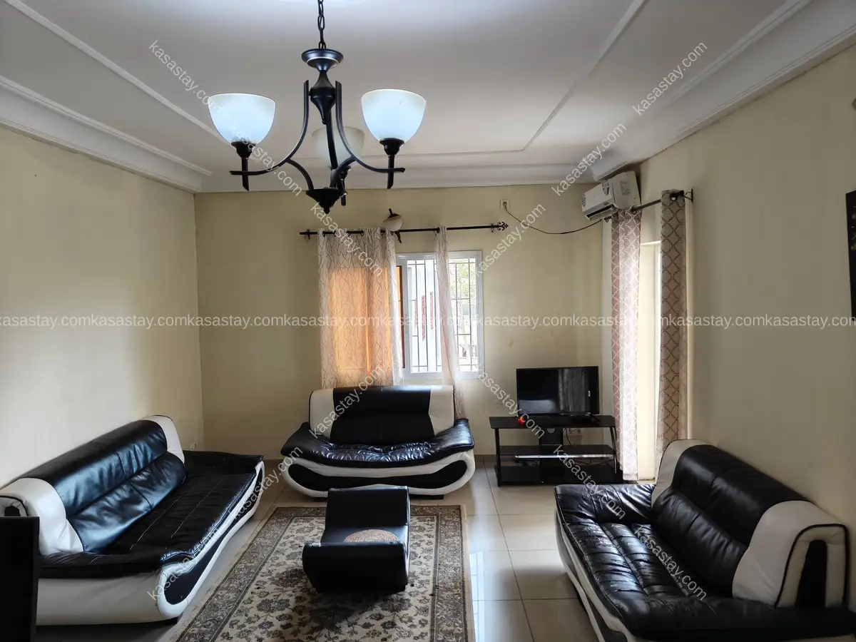 KAMBUSO Furnished Appartement with swimming pool simbock 5 4