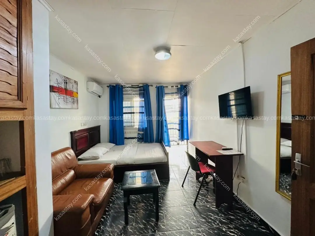 Chambre SENIOR by CP 3 - Palmiers Mosquée