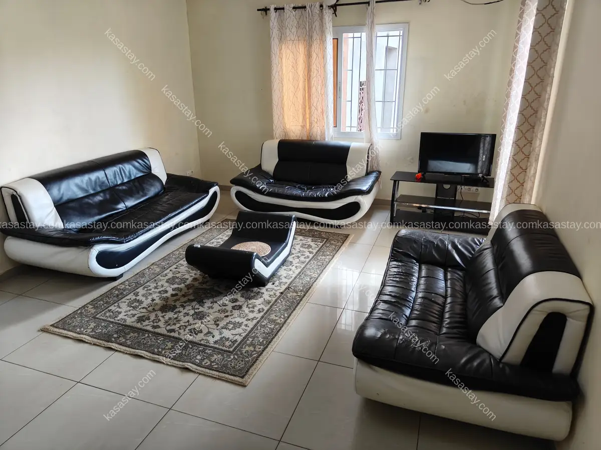KAMBUSO Furnished Appartement with swimming pool simbock 5 3