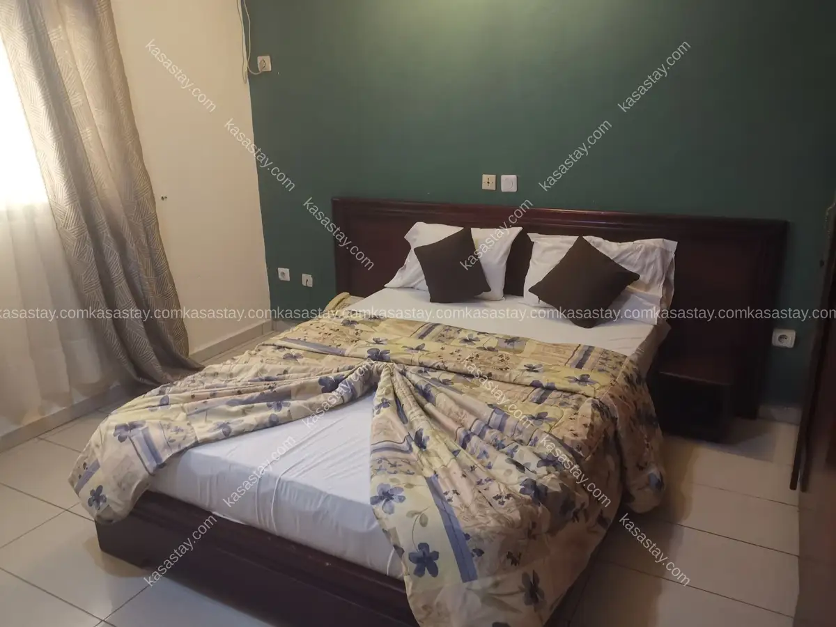 Property in Bonamoussadi, Douala, 1 bedroom