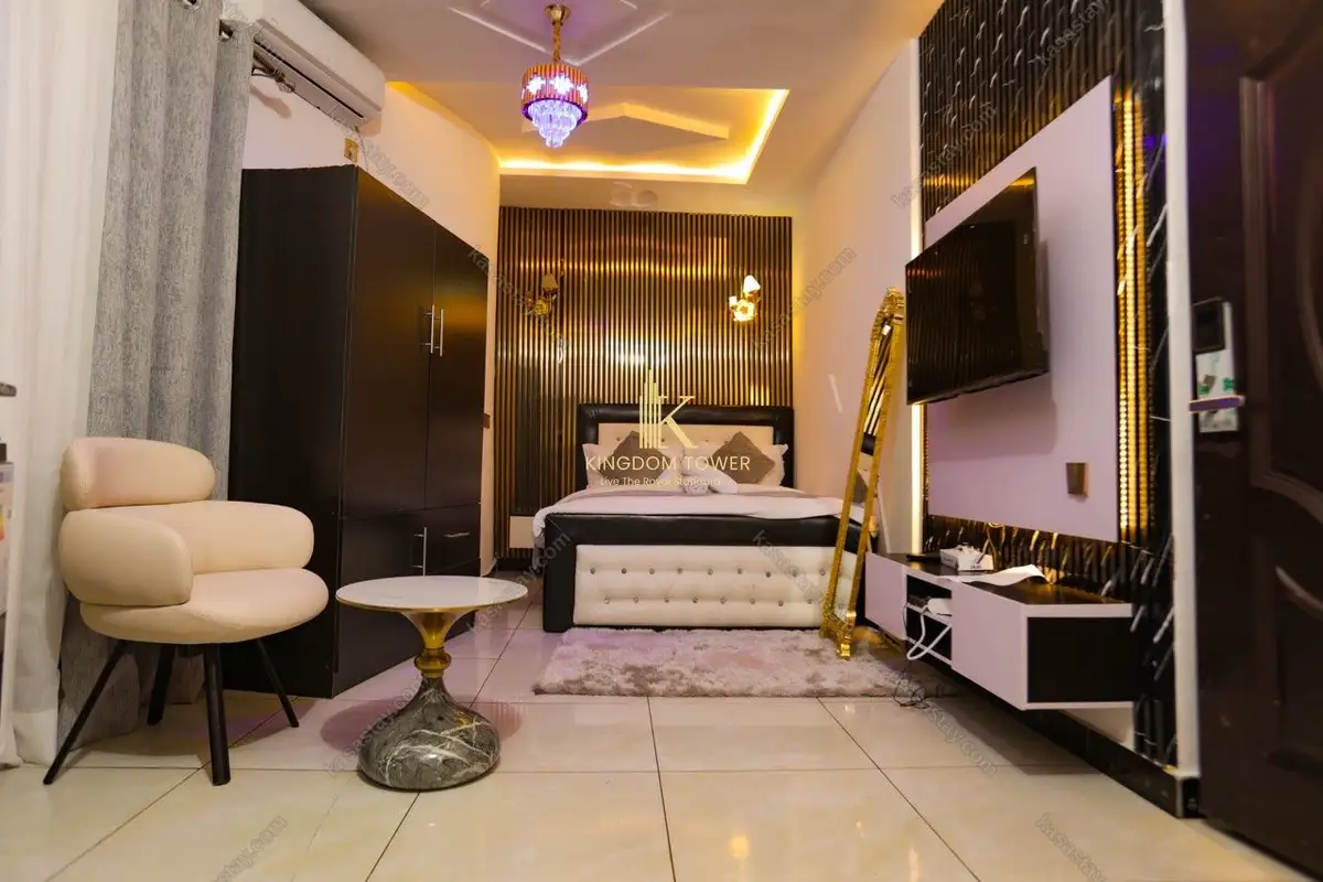 Room in Makepe Missoke, Douala, 1 bedroom 3