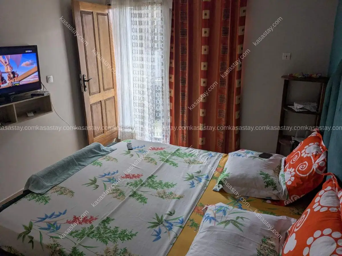 Chambre à Bonamousadi, Douala, 1 chambre 5