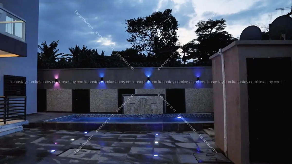 Property in Damas, Yaoundé, 3 bedrooms
