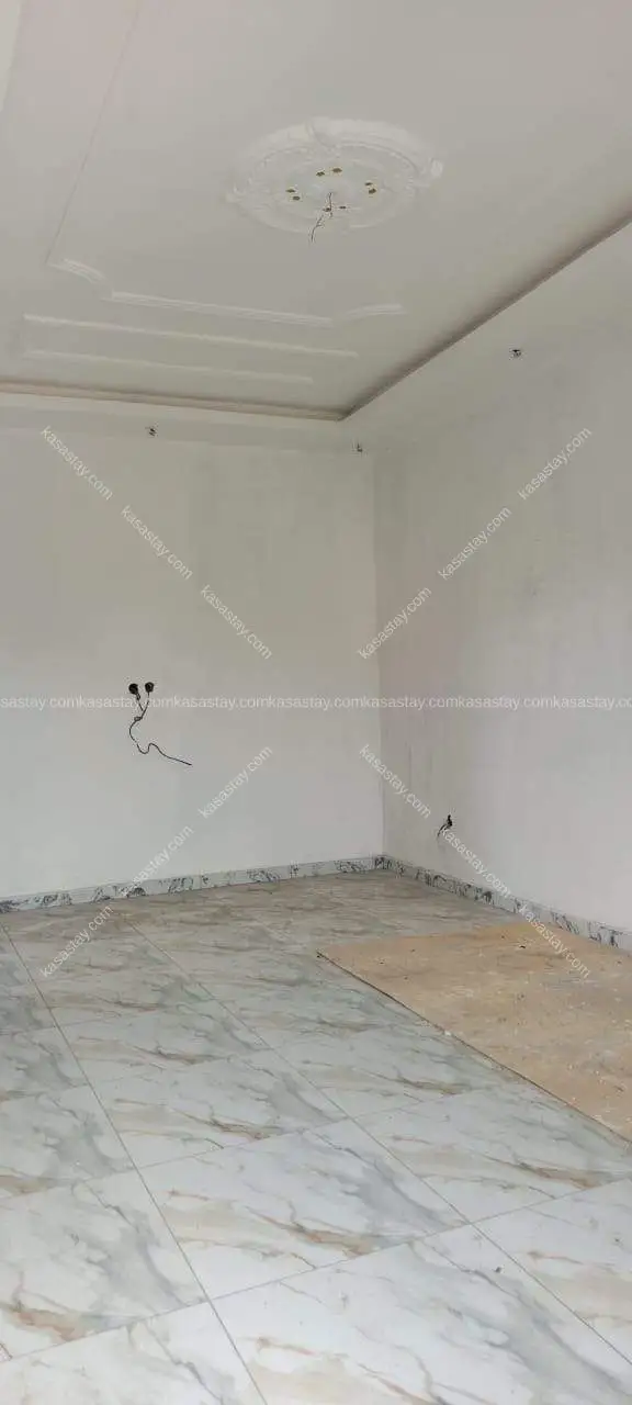 Property in Makepe lycée rue de pavée, 1 bedroom