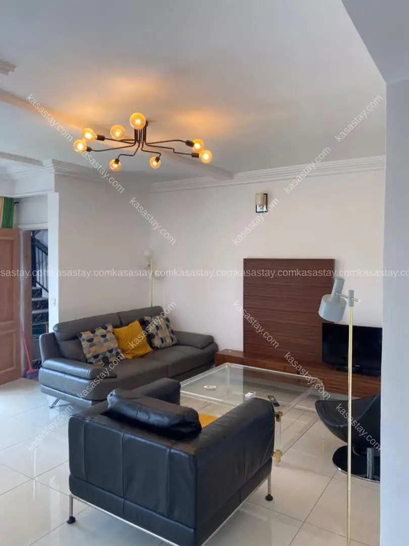 Apartment in Total Nkomo, 2 bedrooms