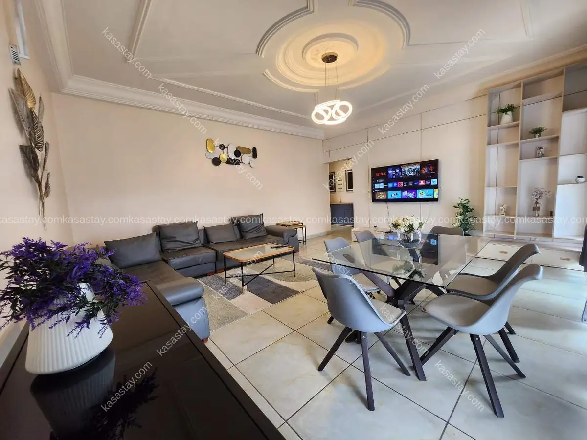 Apartment in Quartier Bastos, Yaoundé, 2 bedrooms