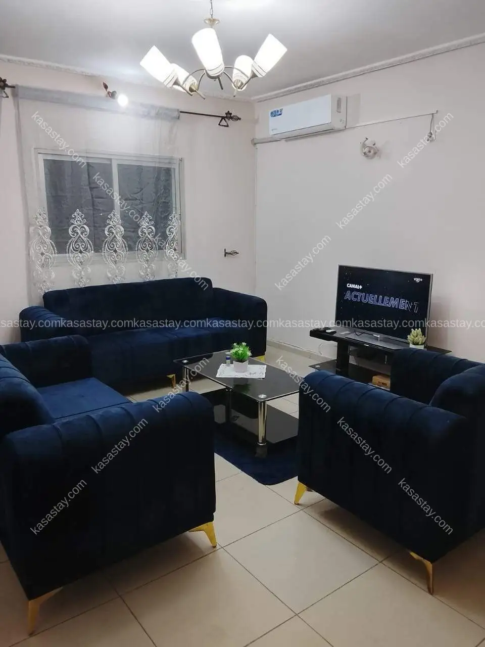 Property in Makepe saint Tropez immeuble ecopressing, 2 bedrooms