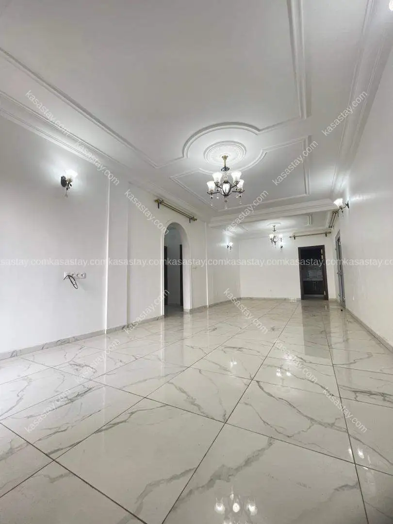 Property in Damas, Yaoundé, 3 bedrooms