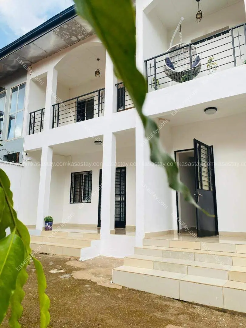 Townhouse in Centre ville, 5 bedrooms