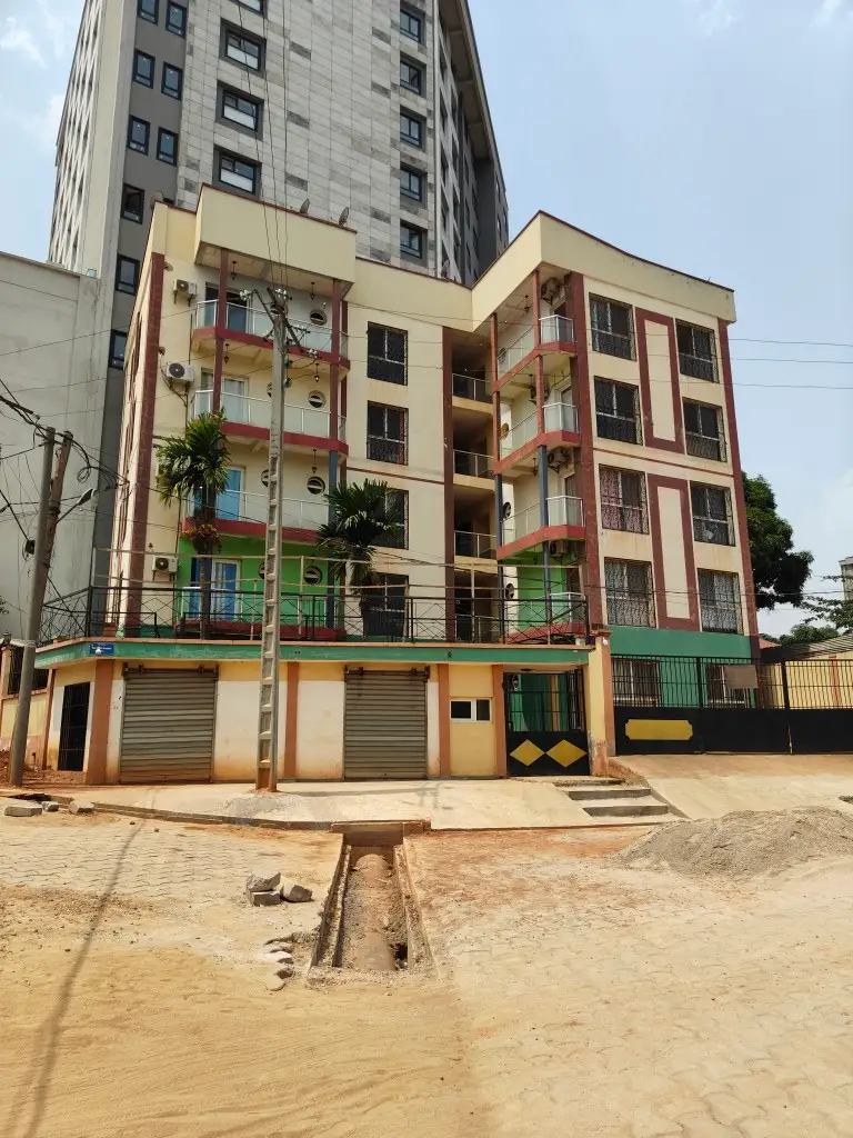 Les Appartement MEUBLÉS Orchidée