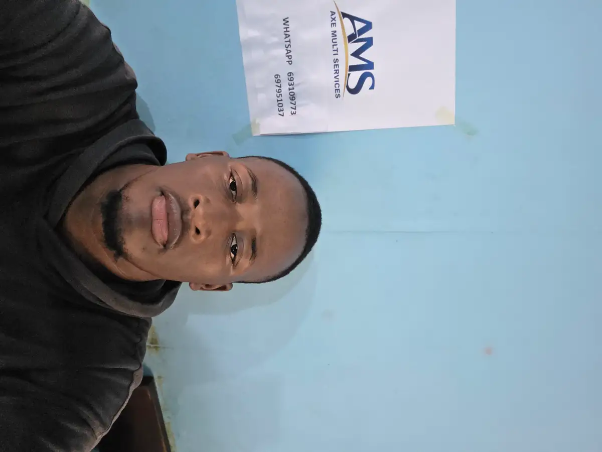 Loic Ngwano Mouafo